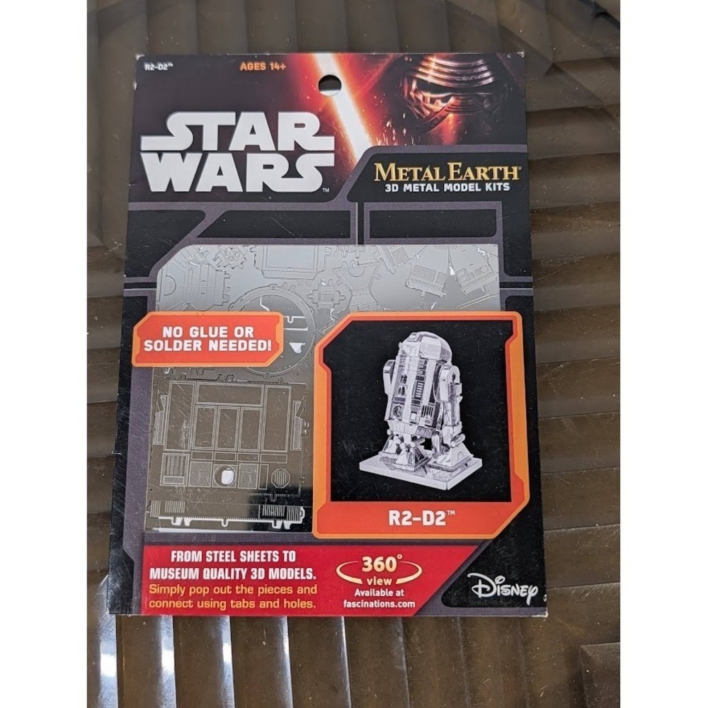 Metal Earth Star Wars R2D2 3D Metal Model Kit Ages 14+ No Glue Solder Needed